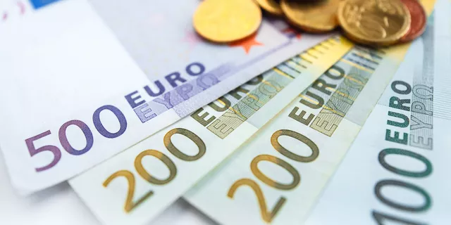 Akankah EURUSD Turun Dibawah Level 1.2000?